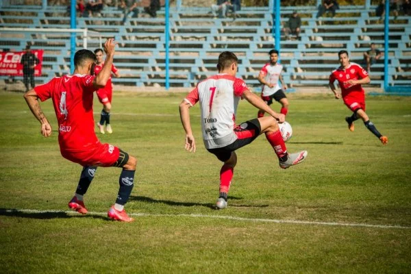 soccer wing play